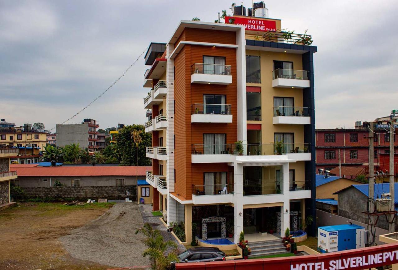 Hotel Silverline Покхара Экстерьер фото